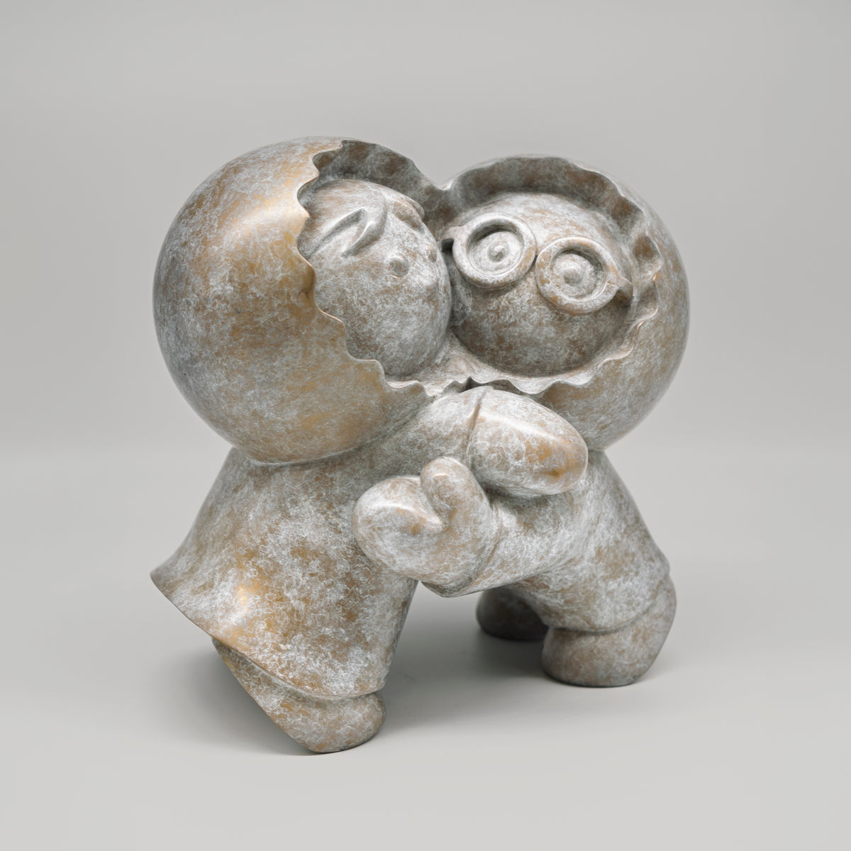 Les Chéris – sculpture Anooki en bronze patiné blanc, vue 4